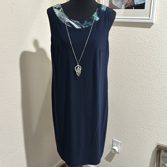 R&M 2 piece dress - Picture 5 of 6